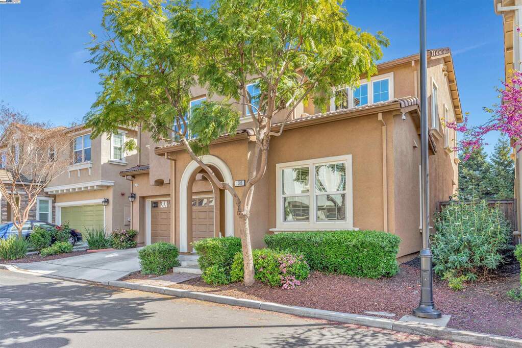 1508 Hayden St, Hayward, CA 94545