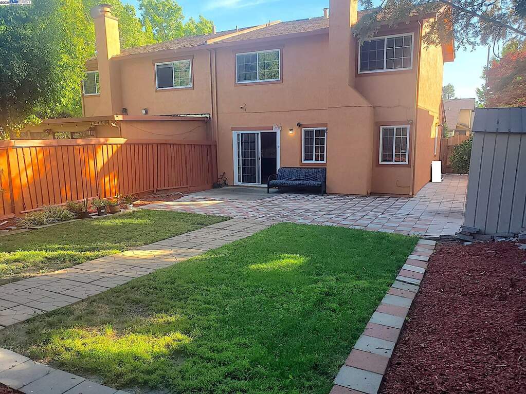 35918 Vivian Pl, Fremont, CA 94536
