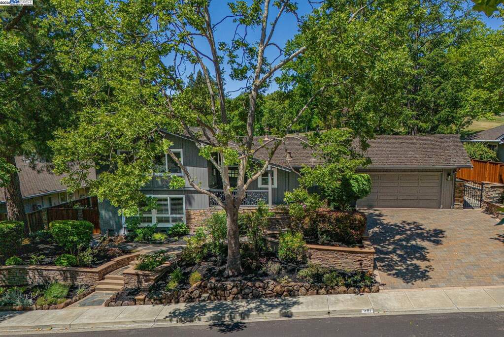 587 Old Orchard Dr, Danville, CA 94526