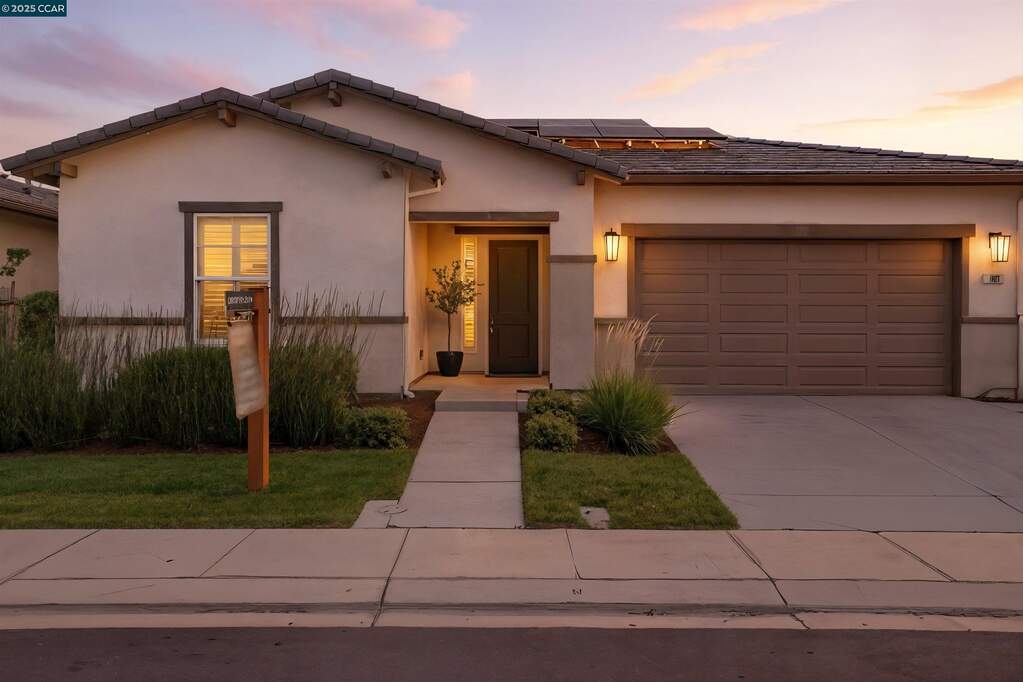 701 Victoria Drive