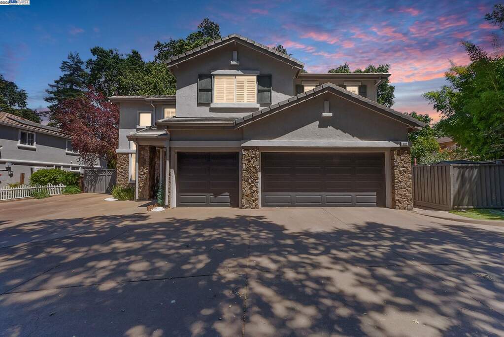192 Mayhew Way, Walnut Creek, CA 94597