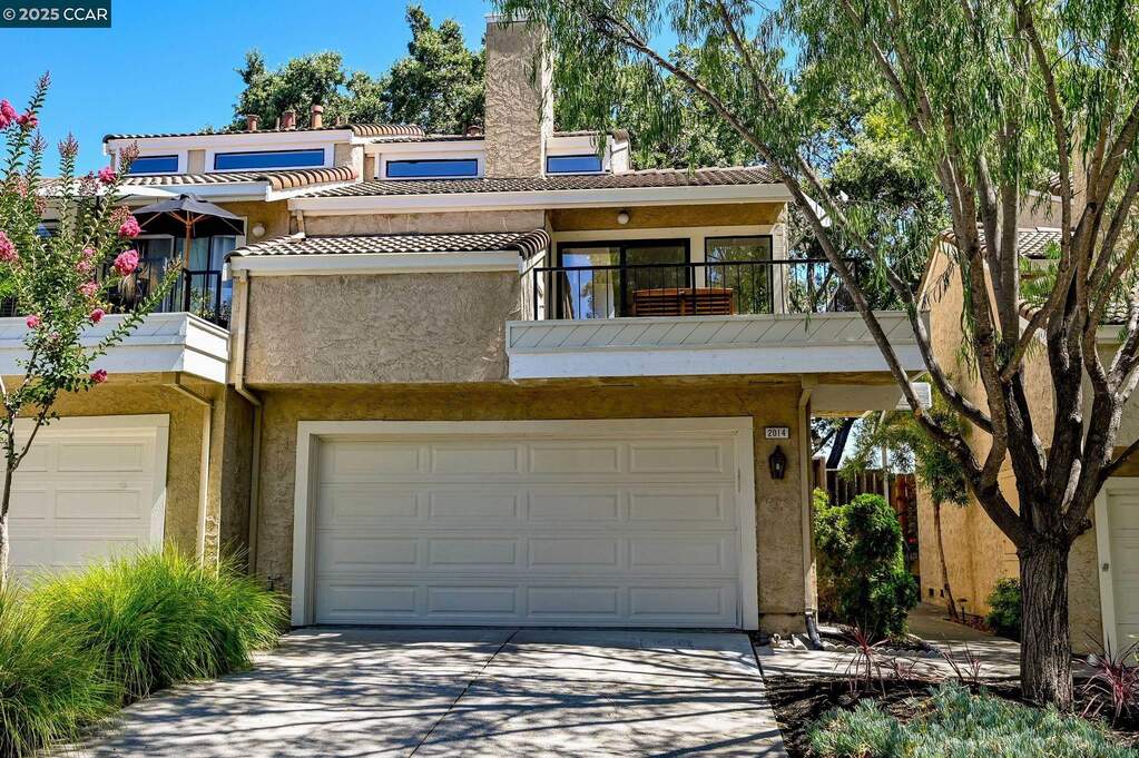2014 Lost Lake Pl