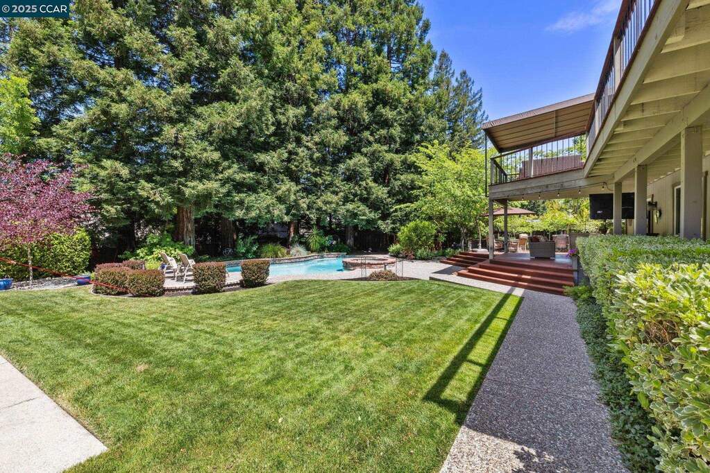 210 Still Creek Rd