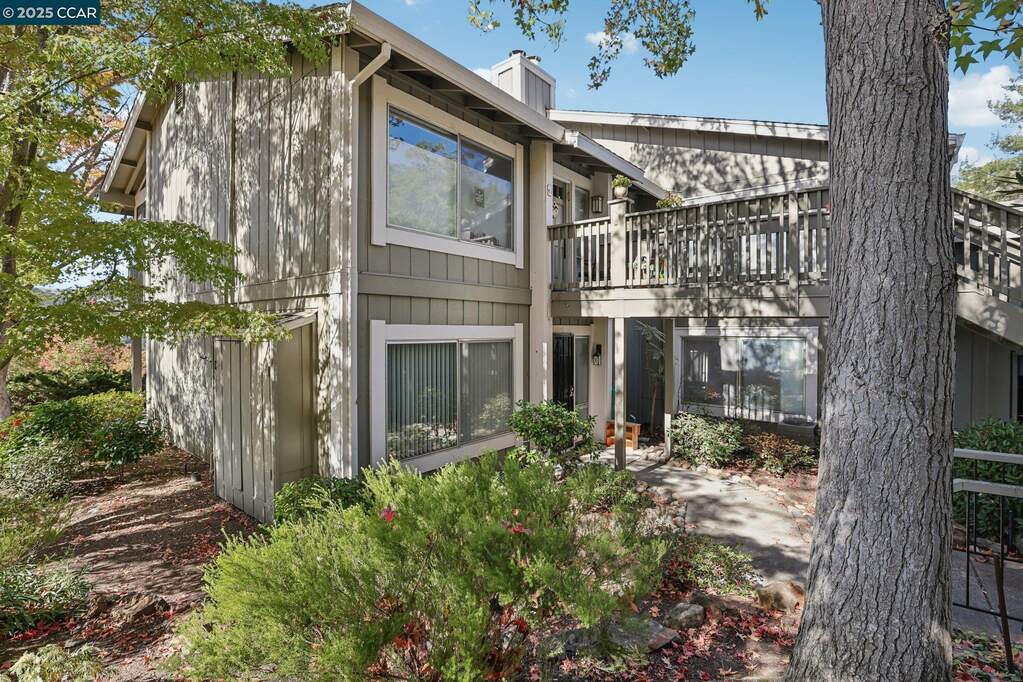 2666 Saklan Indian Dr #2