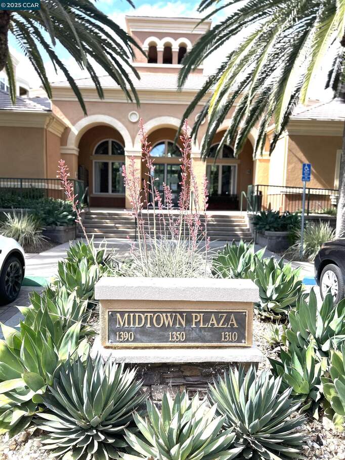 1310 Saddle Rack St #352, San Jose, CA 95126