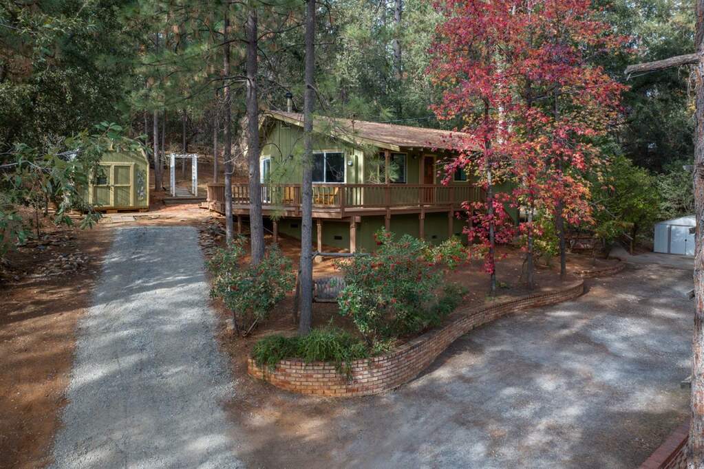 5913 Sheep Ranch Road, Murphys, CA 95247