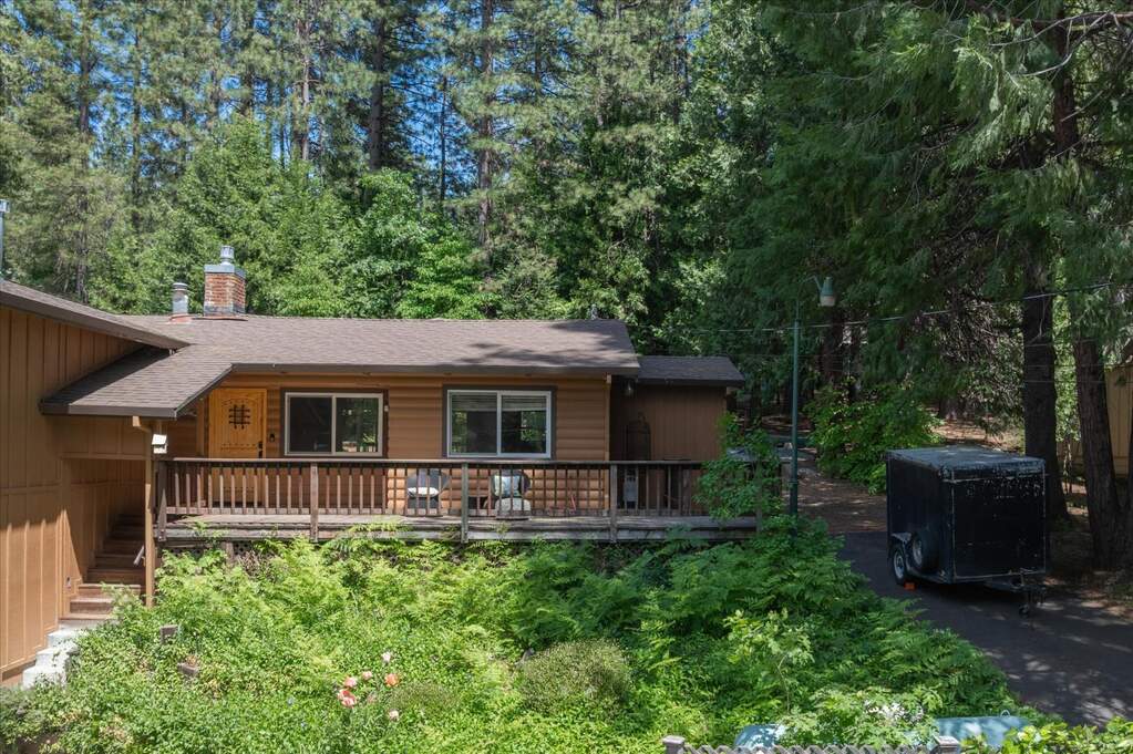 1937 Deer Run Way, Arnold, CA 95223