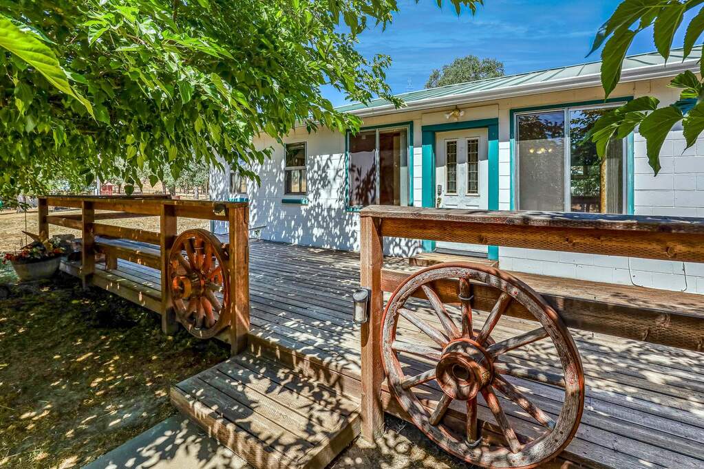 5083 Highway 12, Valley Springs, CA 95252