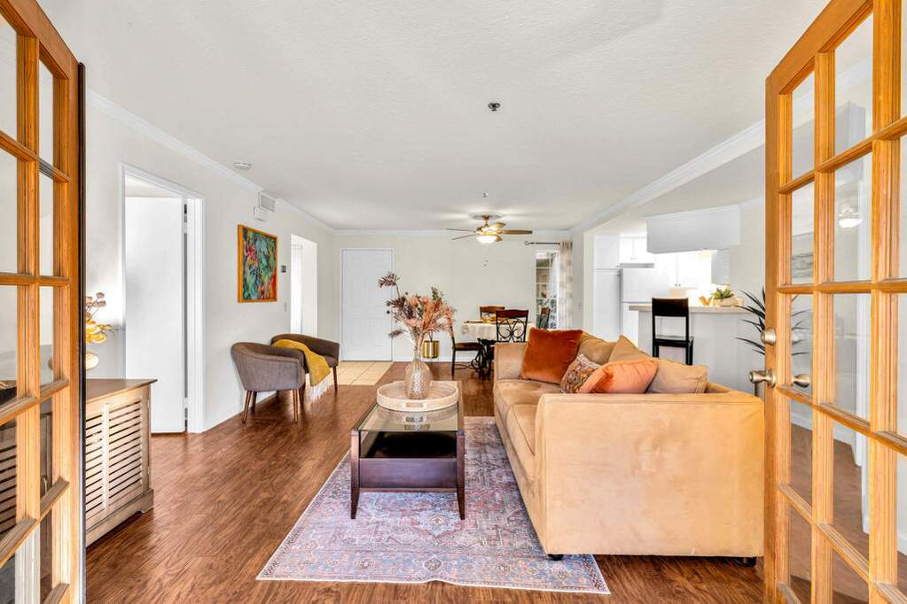2700 Lawrence Crossley Road #3, Palm Springs, CA 92264