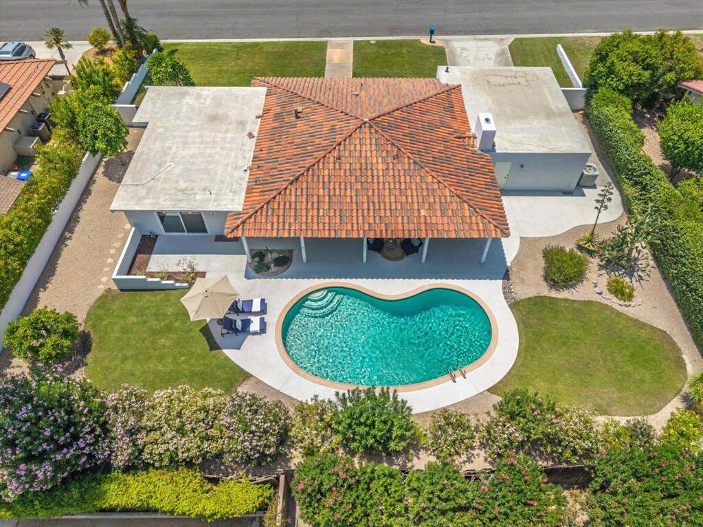72920 Somera Road, Palm Desert, CA 92260