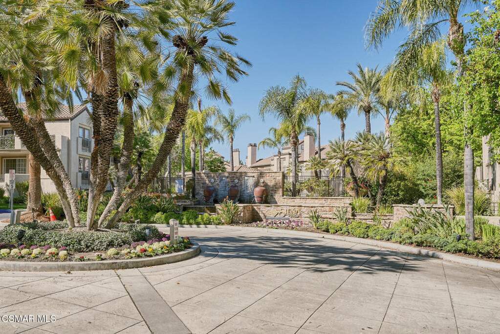 24145 Del Monte Drive #330, Valencia, CA 91355