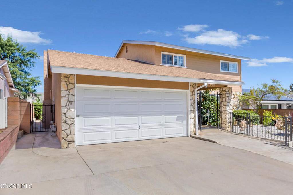 29451 Trailway Lane, Agoura Hills, CA 91301