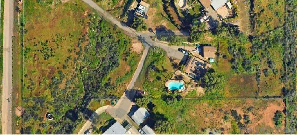11025 Summit Avenue, Santee, CA 92071