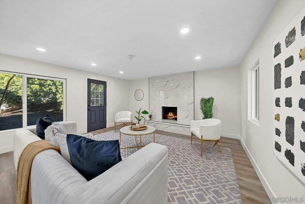 4926 Deaton Dr, San Diego, CA 92102