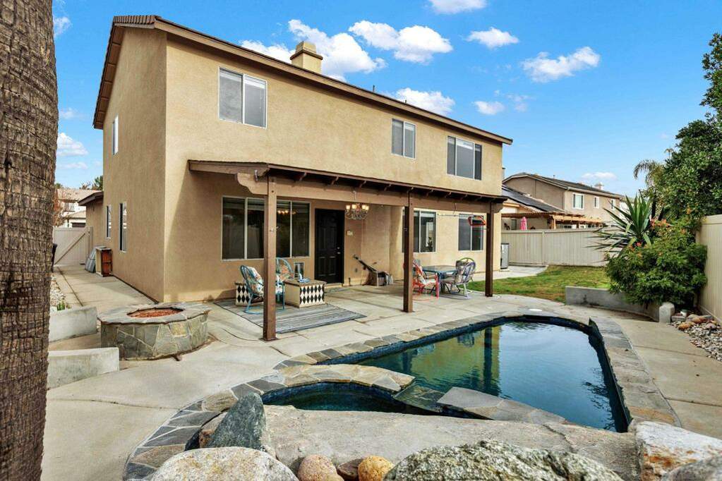43251 Modena Dr, Temecula, CA 92592