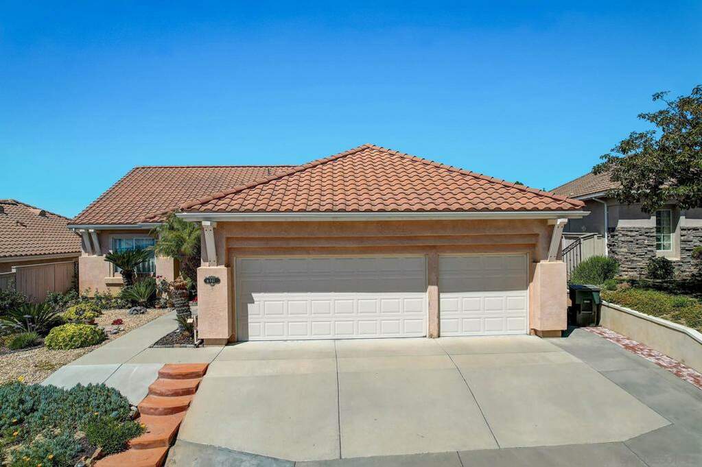 941 Paseo La Cresta, Chula Vista, CA 91910 MLS 240004669SD