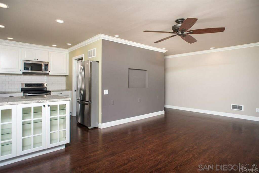 3071 Cowley Way 14, San Diego, CA 92117 MLS 240004766SD Christie