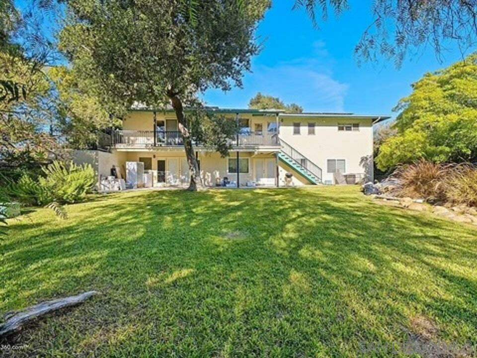 4989 Randlett Dr, La Mesa, CA 91942