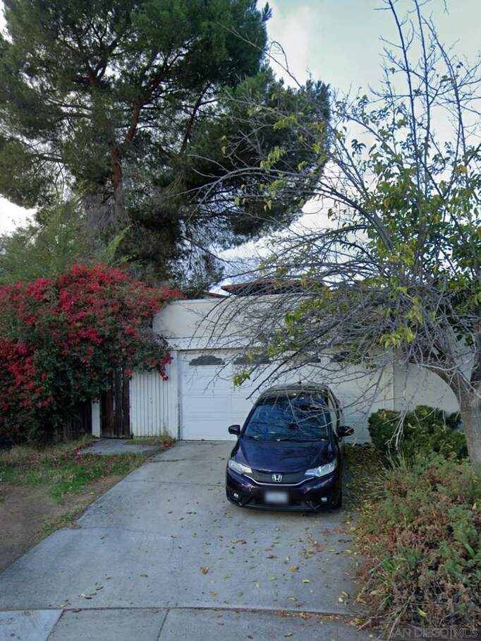 13201 Saddle Ridge Road, Lakeside, CA 92040