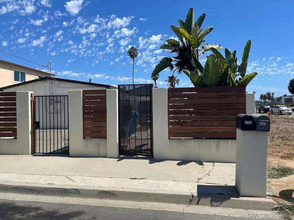 1305 Puls St, Oceanside, CA 92058