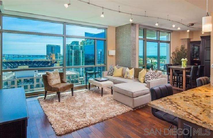 800 The Mark Ln. #1806, San Diego, CA 92101