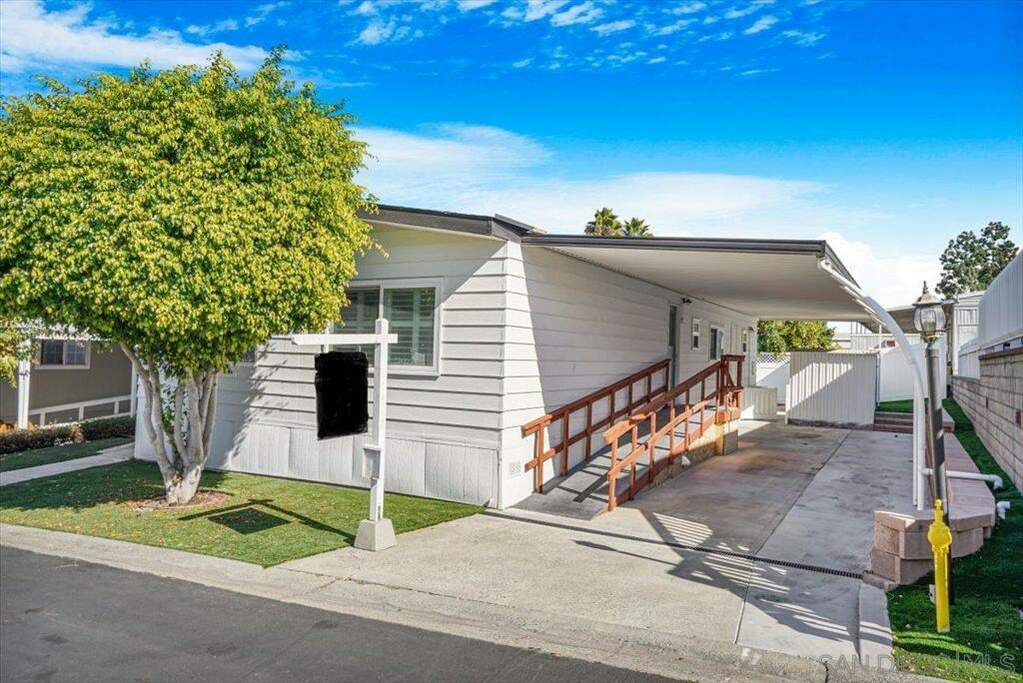 1145 E Barham Dr #47, San Marcos, CA 92078