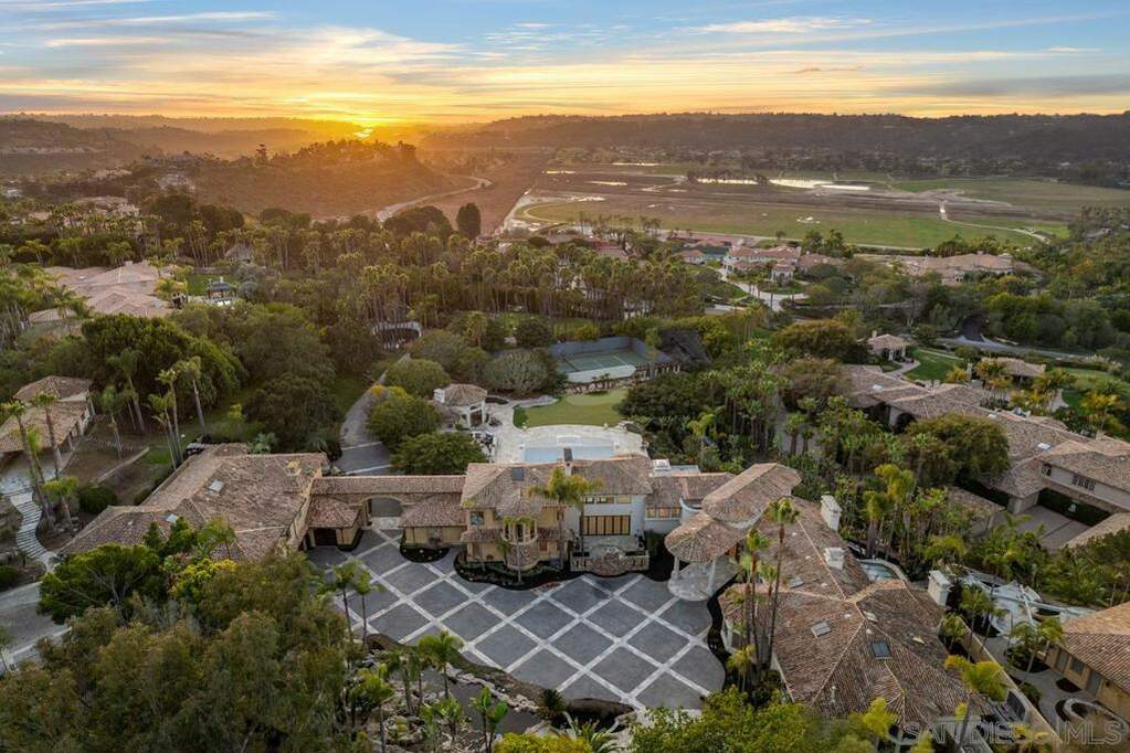 5974 Rancho Diegueno Rd, Rancho Santa Fe, CA 92067