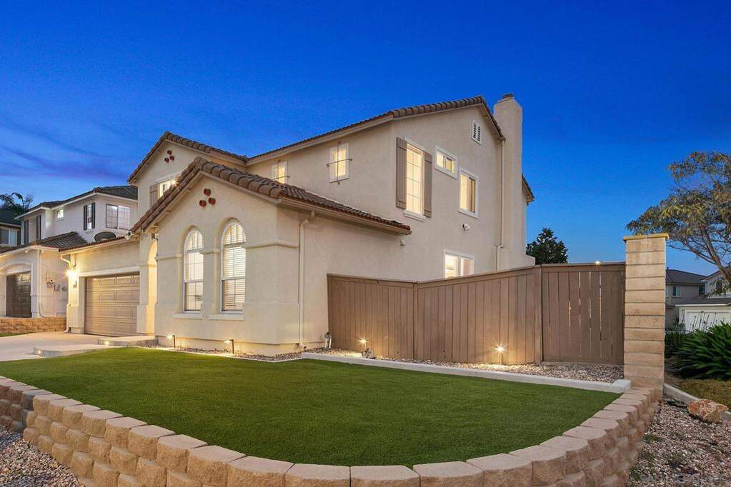 360 Circulo Coronado, Chula Vista, CA 91914