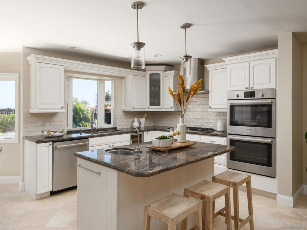 675 Silvergate Ave, San Diego, CA 92106