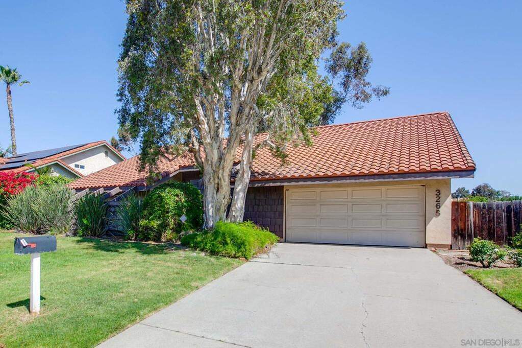 3265 Casa Bonita Drive, Bonita, CA 91902