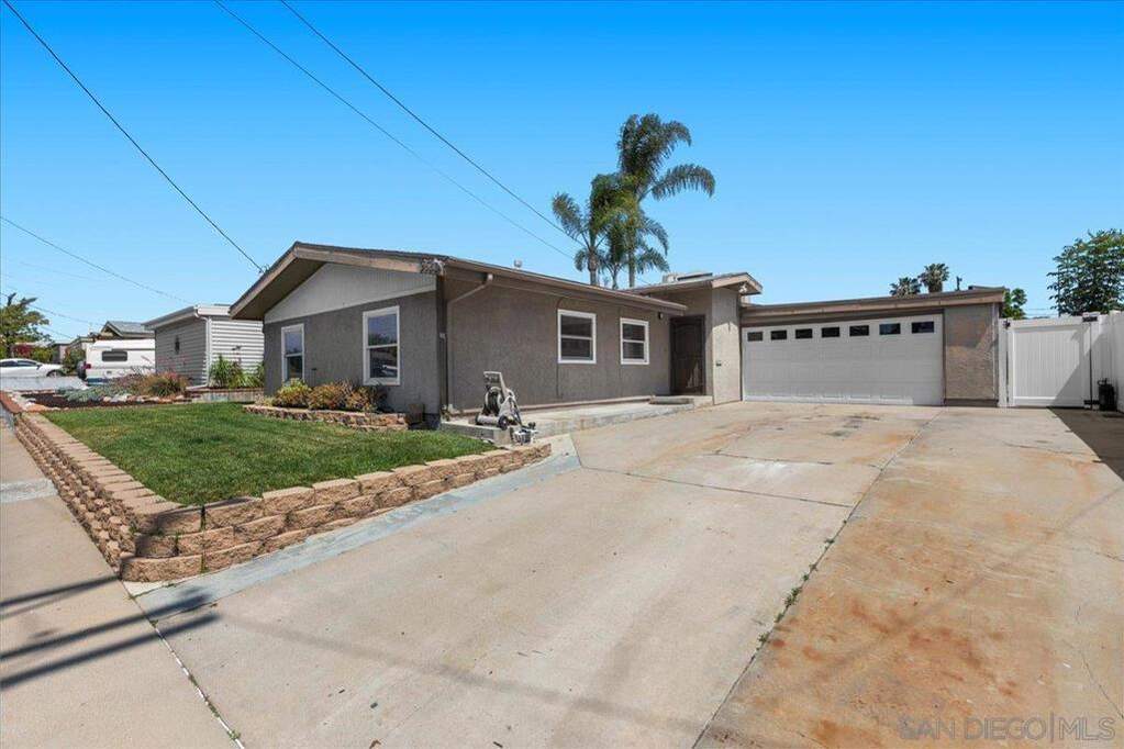 9522 Fairbanks, San Diego, CA 92123