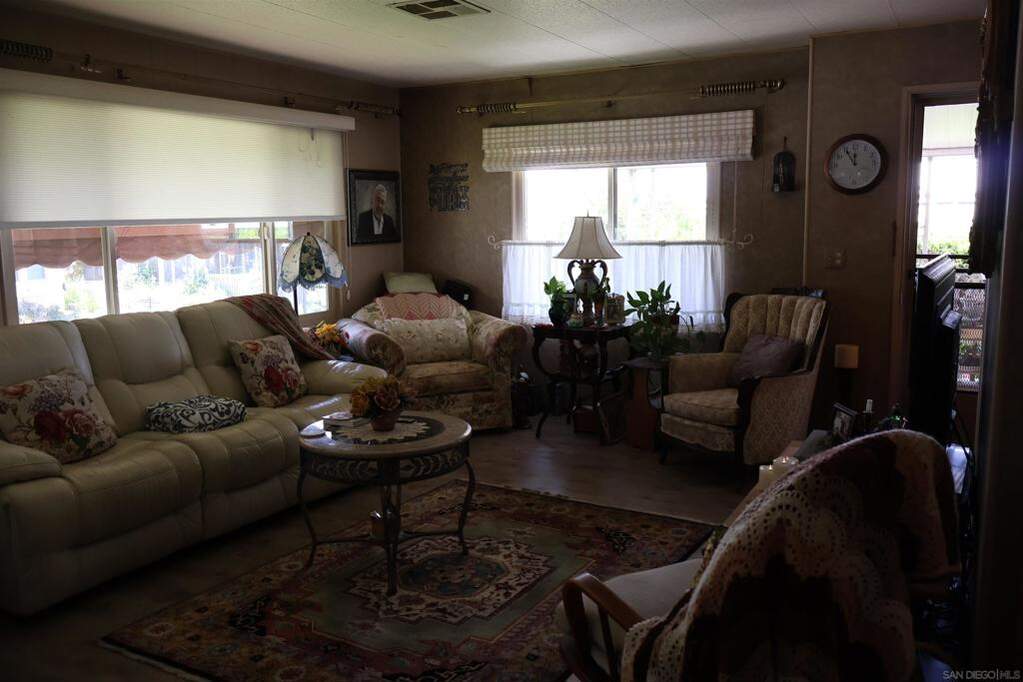 4747 Oak Crest #48, Fallbrook, CA 92028