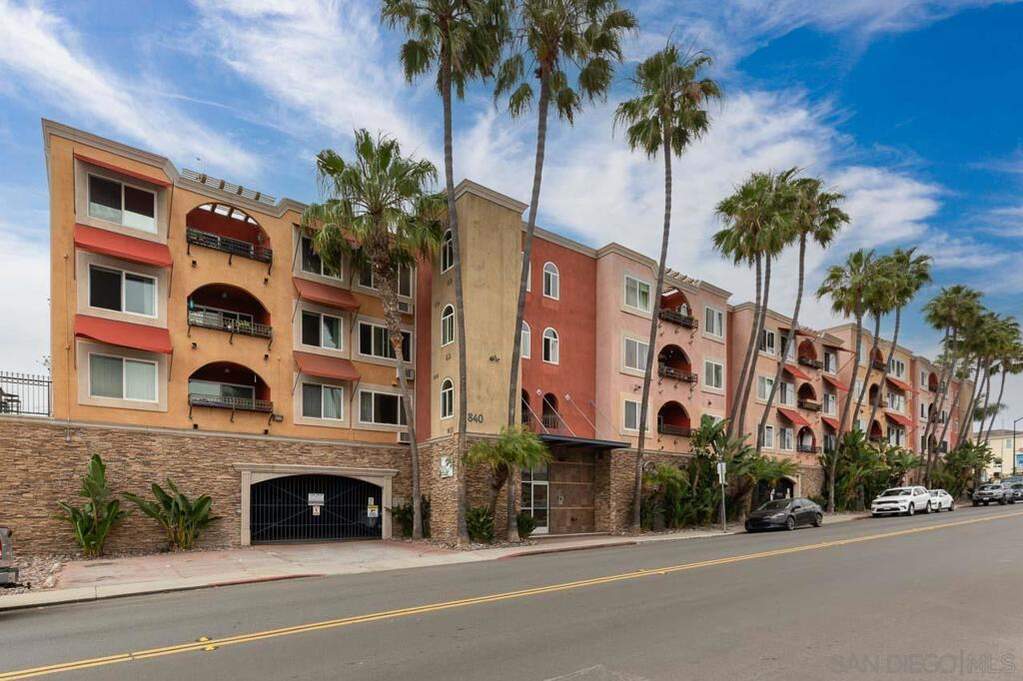 840 Turquoise Street #104, San Diego, CA 92109