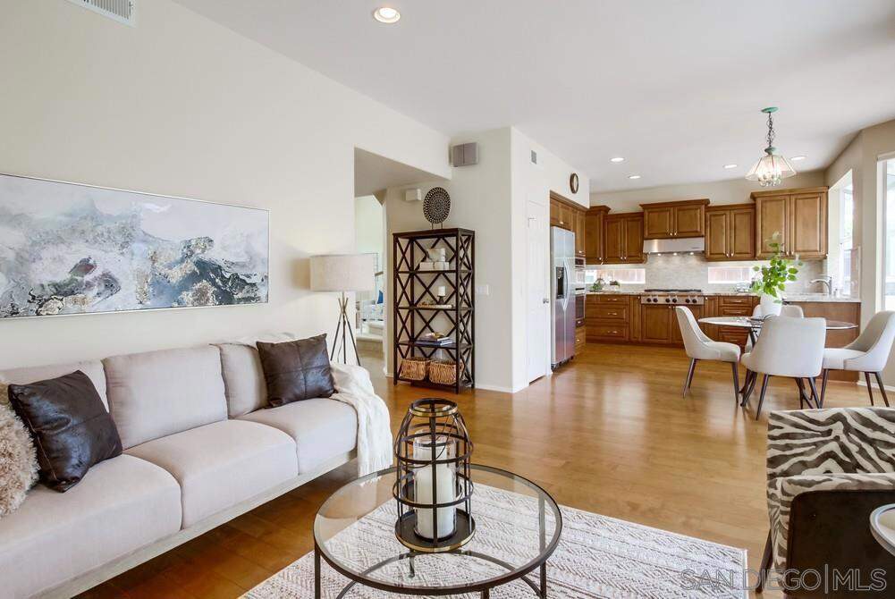 12158 Ferncrest Pl, San Diego, CA 92128