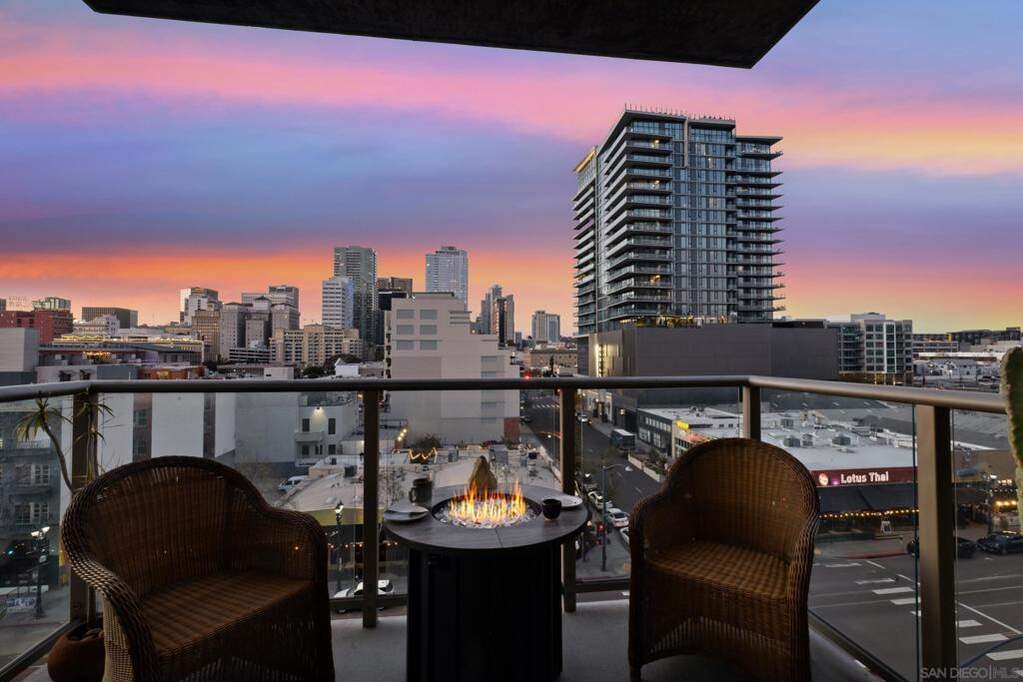 800 The Mark Lane #704, San Diego, CA 92101