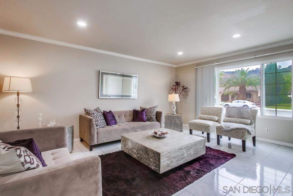 15380 Via La Gitano, Poway, CA 92064