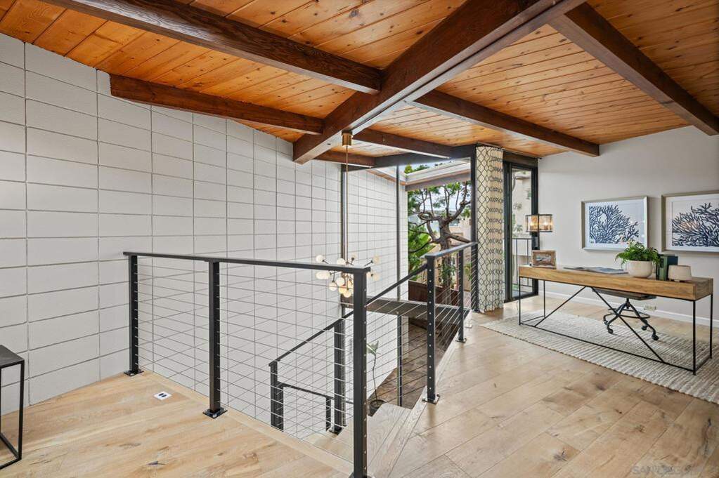 2036 Santa Fe, Del Mar, CA 92014