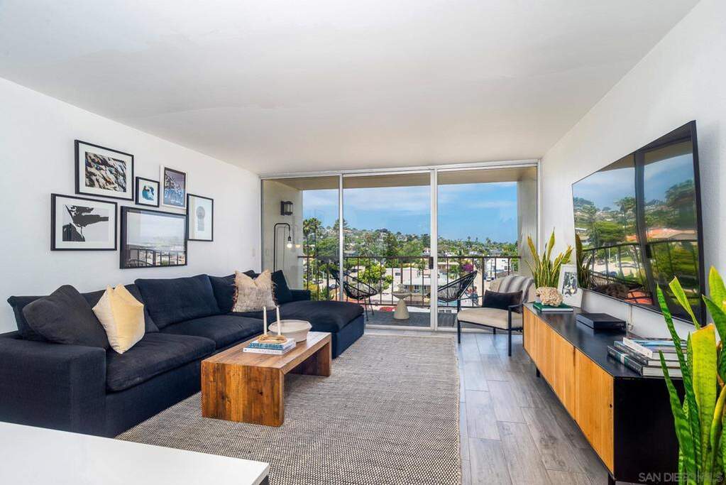 4944 Cass St. #609, San Diego, CA 92109