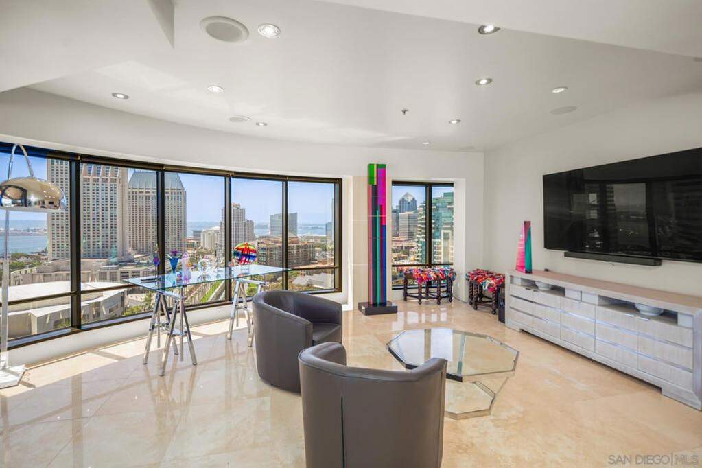 100 Harbor Dr #2205, San Diego, CA 92101
