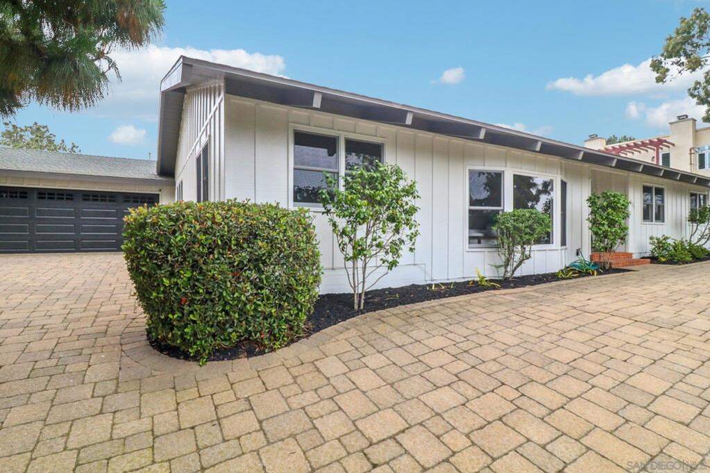 3727 Cedarbrae Lane, San Diego, CA 92106