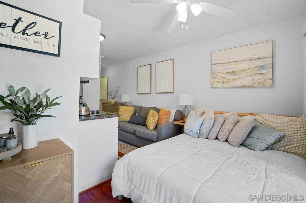 1021 Scott Street #122, San Diego, CA 92106
