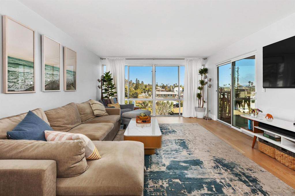 4944 Cass St. #407, San Diego, CA 92109