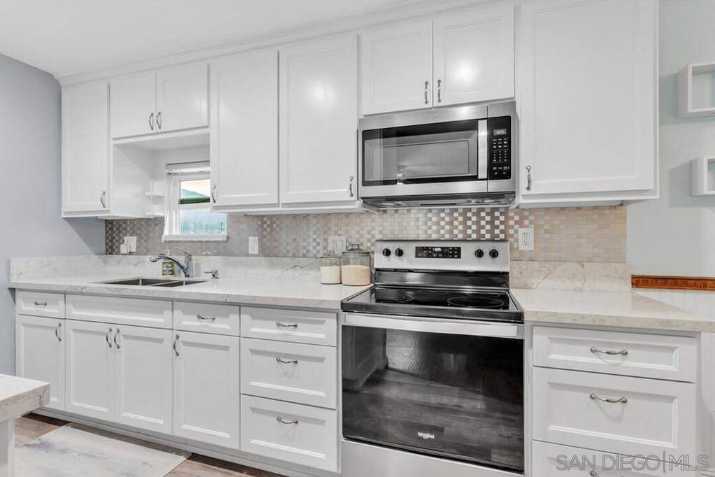 745 E Bradley Ave #10, El Cajon, CA 92021
