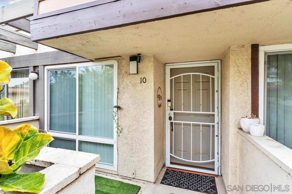 745 E Bradley Ave #10, El Cajon, CA 92021