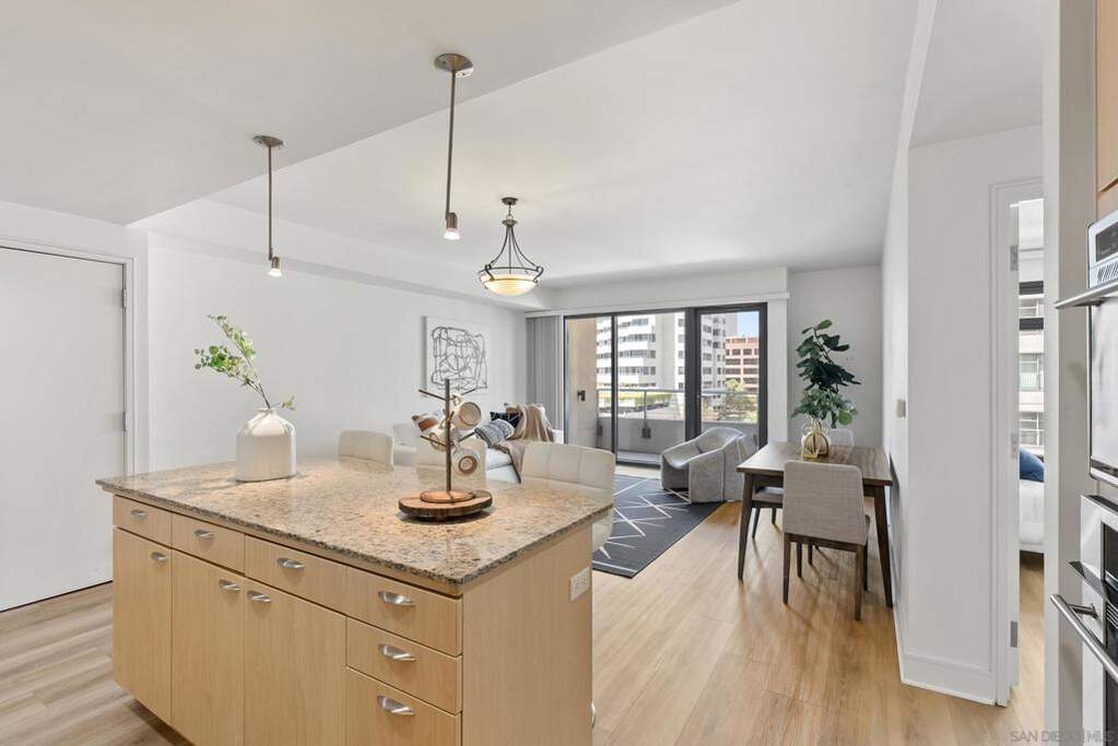645 Front St #710, San Diego, CA 92101