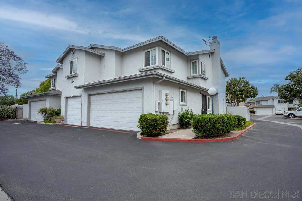 1465 E Lexington Ave #21C, El Cajon, CA 92019