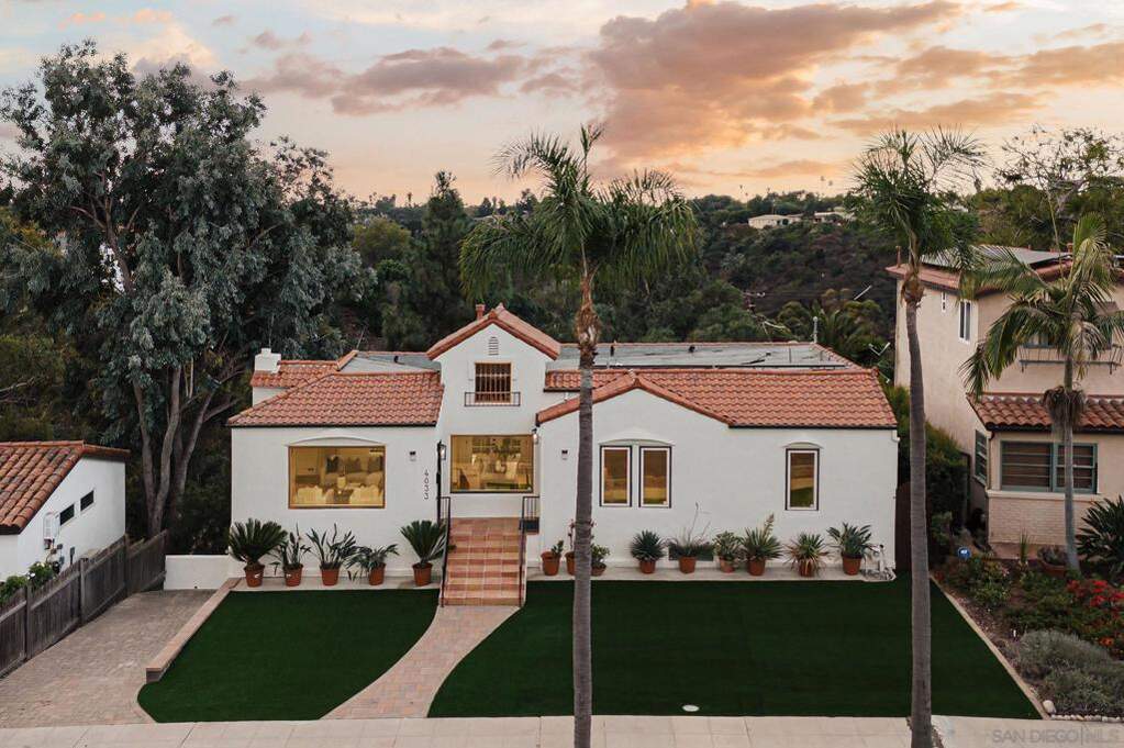 4033 S Hempstead Cir, San Diego, CA 92116