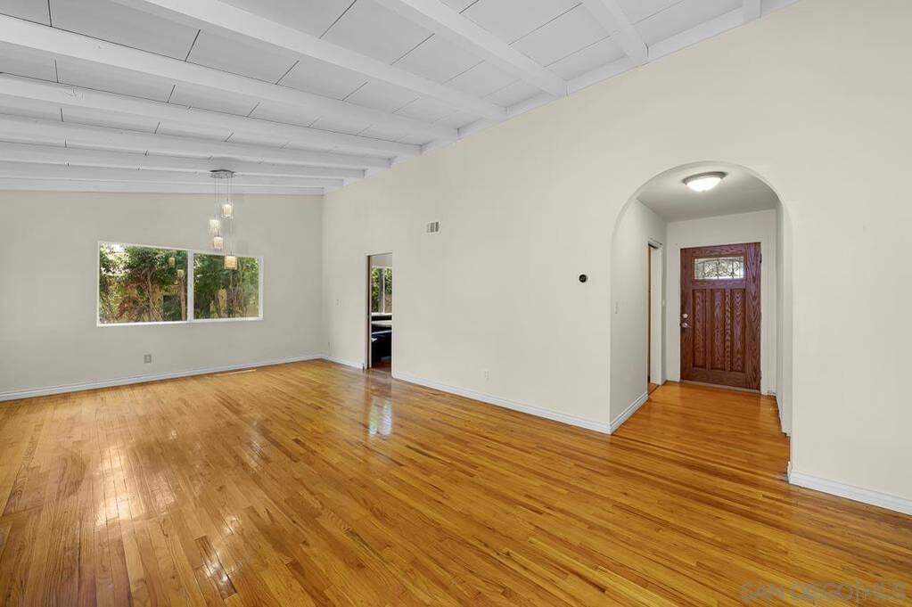 4791 73rd St, La Mesa, CA 91942