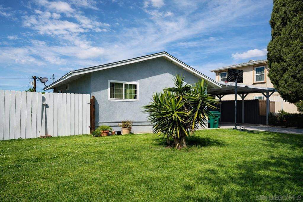 5754 Potomac St, San Diego, CA 92139 | MLS# 260005422SD | Christie's ...