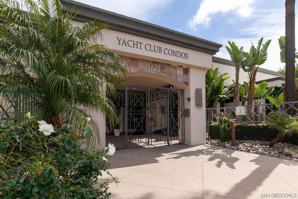1021 Scott St #225, San Diego, CA 92106 | MLS# 260008085SD | Christie's ...
